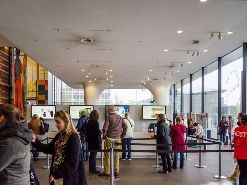 Eingangsbereich Stedelijk Museum