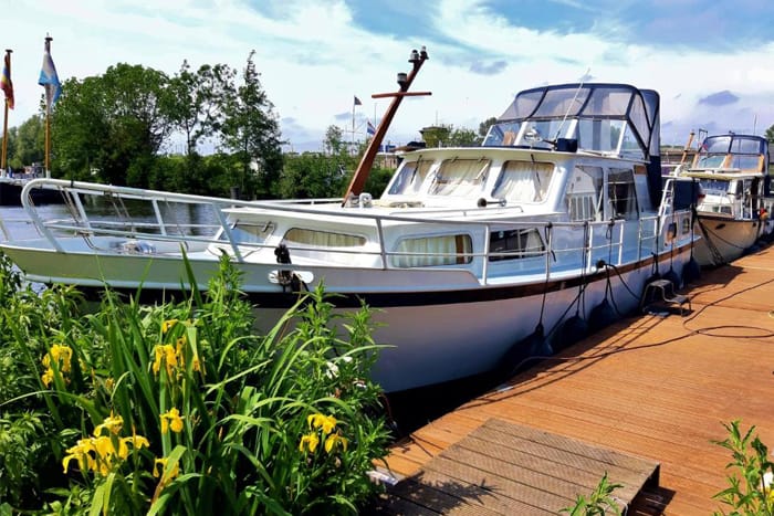 Hausboot-mieten-Amsterdam-Amstelle