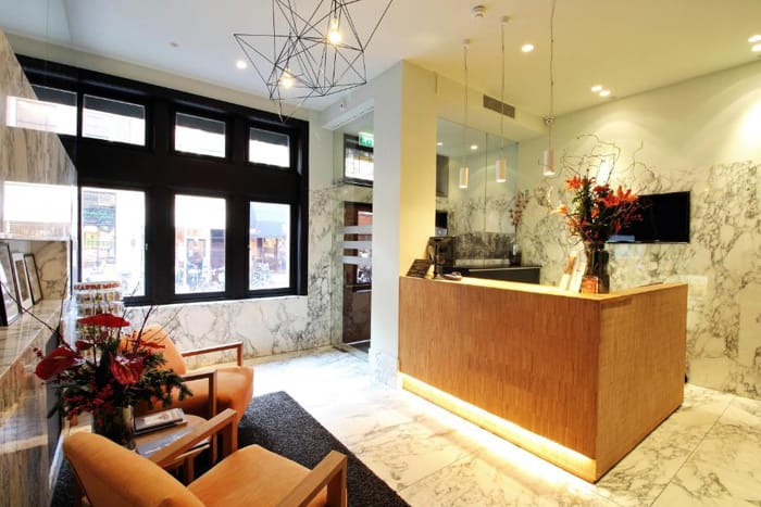 Lobby-The-Bank-Hotel-Amsterdam