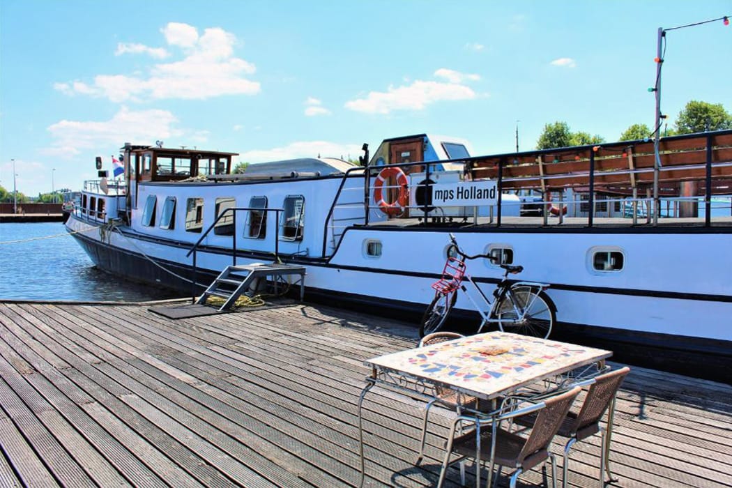 MPS-Holland-Hausboot-Amsterdam