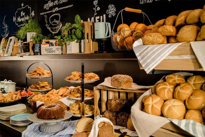 Motel-One-Amsterdam-Waterlooplein-Frühstücksbuffet