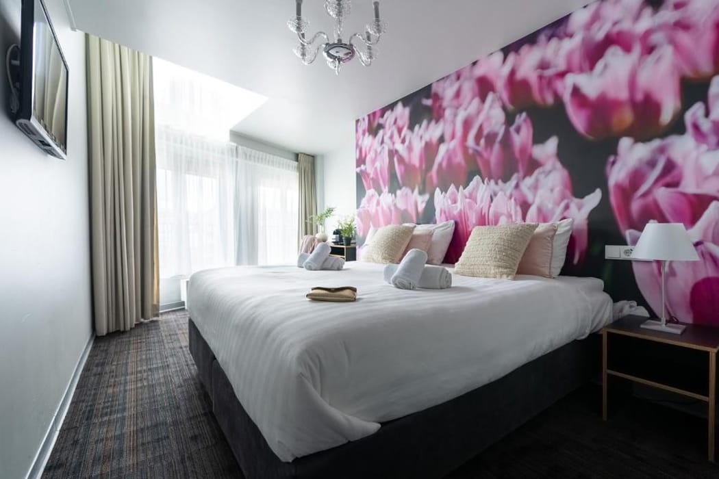 Preiswertes-Amsterdam-Hotelzimmer-Multatuli