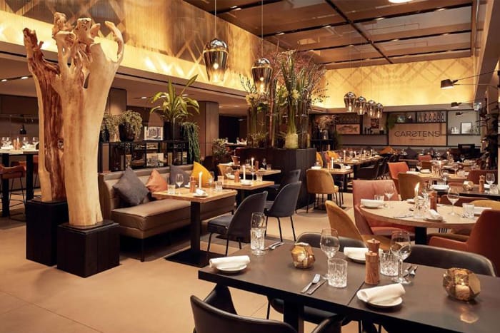 Restaurant-im-Park-Plaza-Victoria-Hotel-Amsterdam