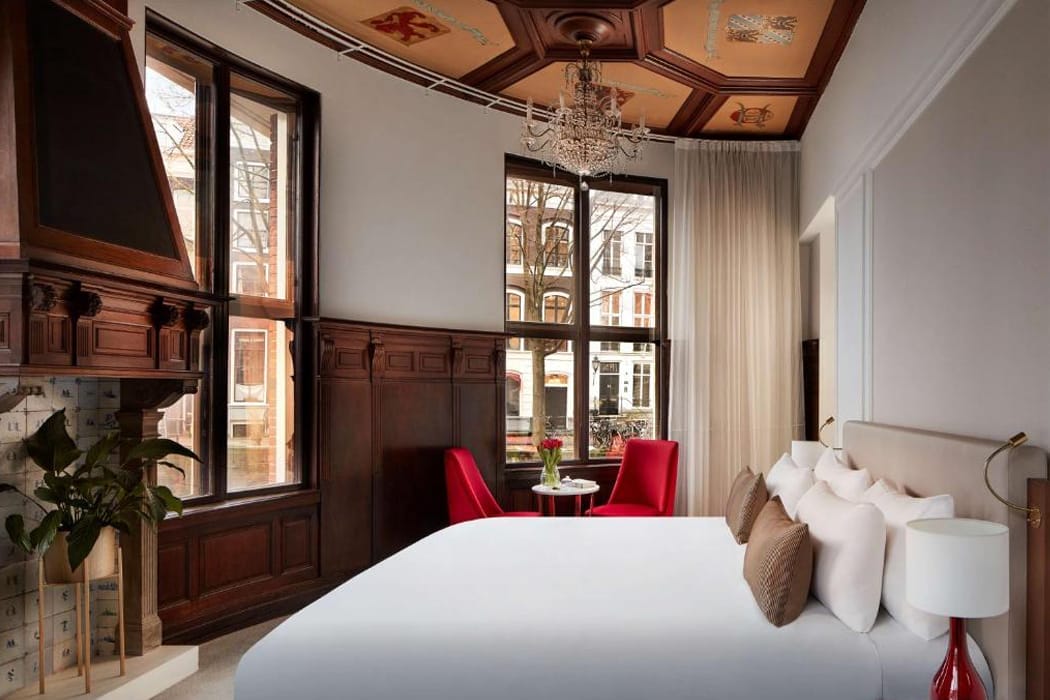 Suite-im-Tivoli-Doelen-Luxushotel-in-Amsterdam.jpg