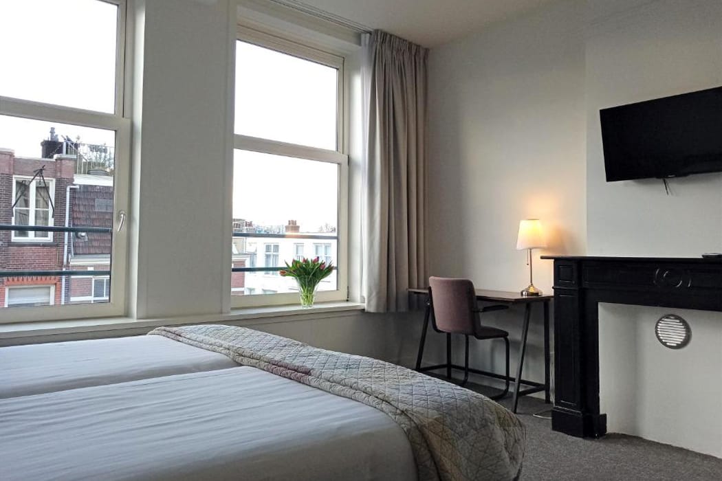 Zimmer-im-Hotel-Verdi-Amsterdam