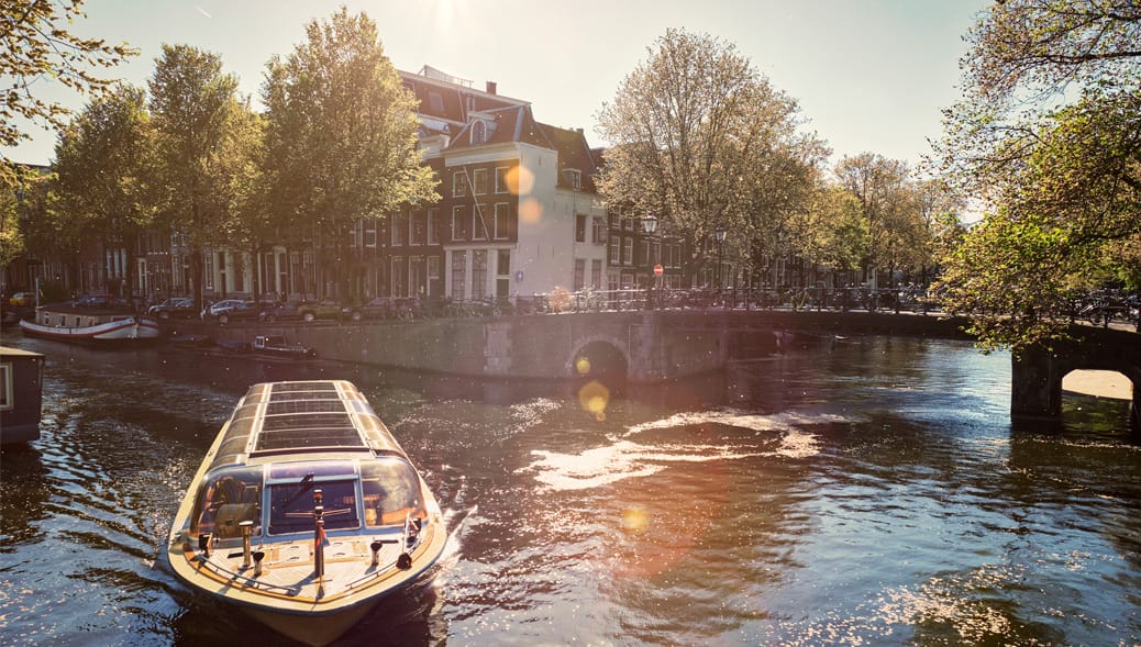 Die-beste-Grachtenfahrt-Amsterdam